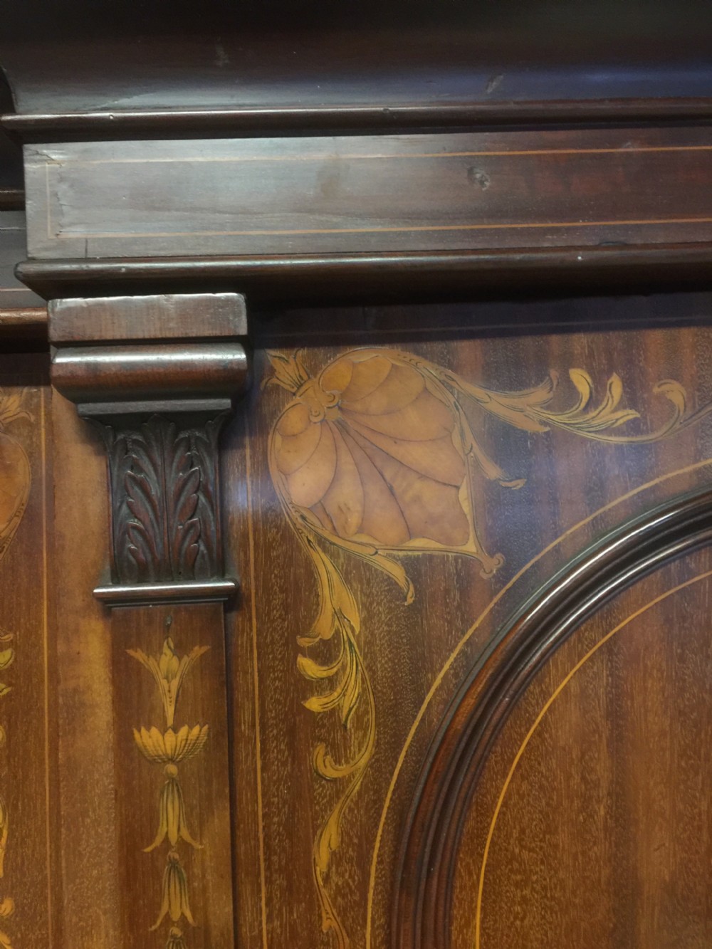 Stunning four door inlaid mahogany country house wardrobe circa 1890 View VI