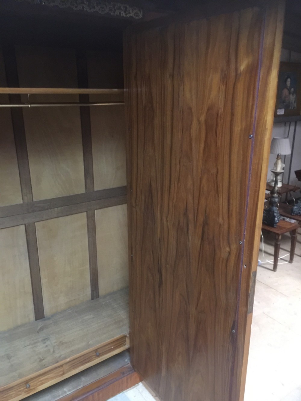 Edwardian French triple wardrobe with ormolu decoration circa 1900 View XI