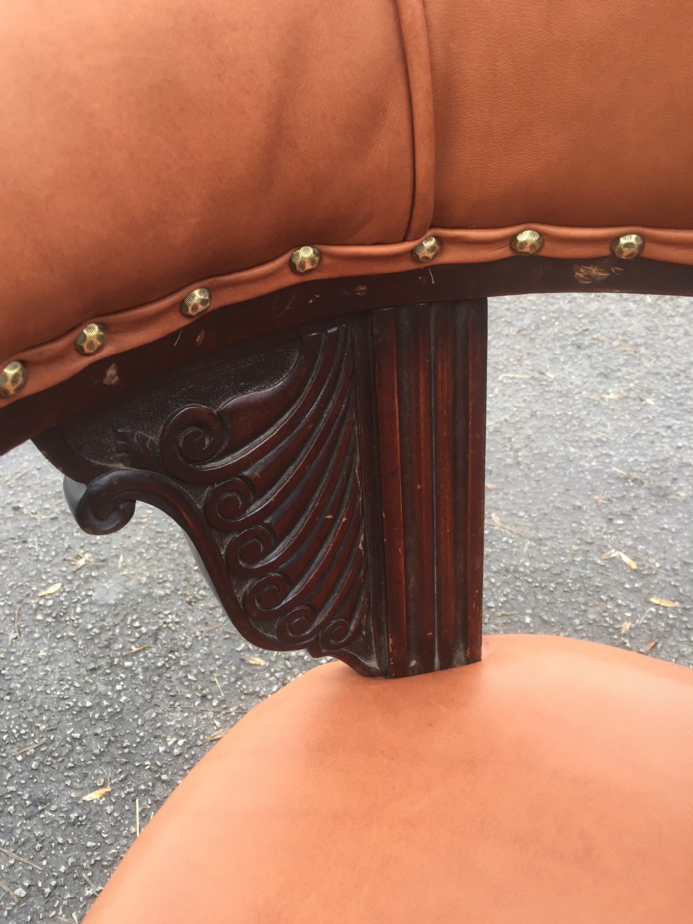 Nineteenth century swivel desk chair in tan hide  View VII