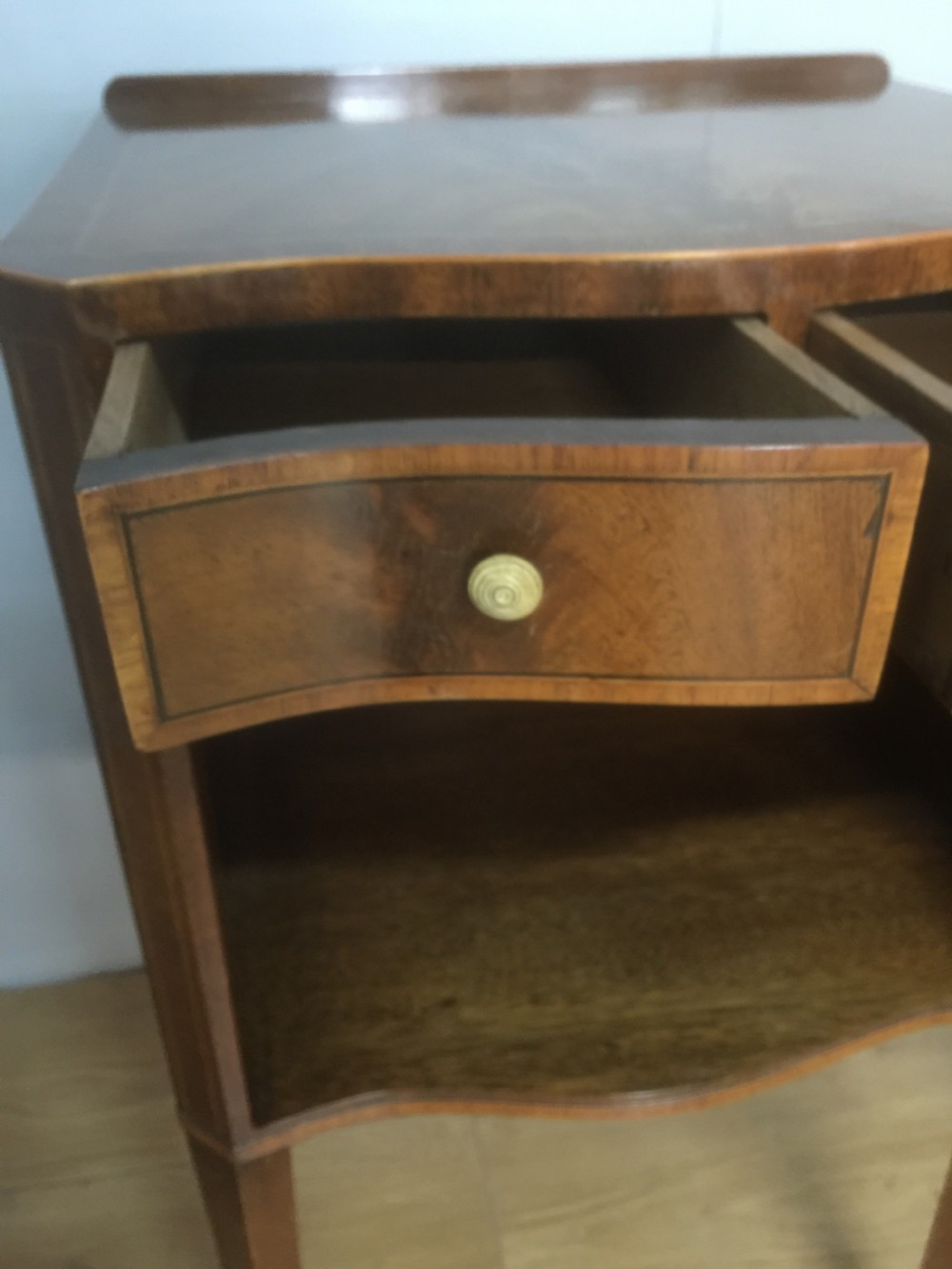 Pair of Sheraton style inlaid mahogany bedside tables circa 1920 View VI