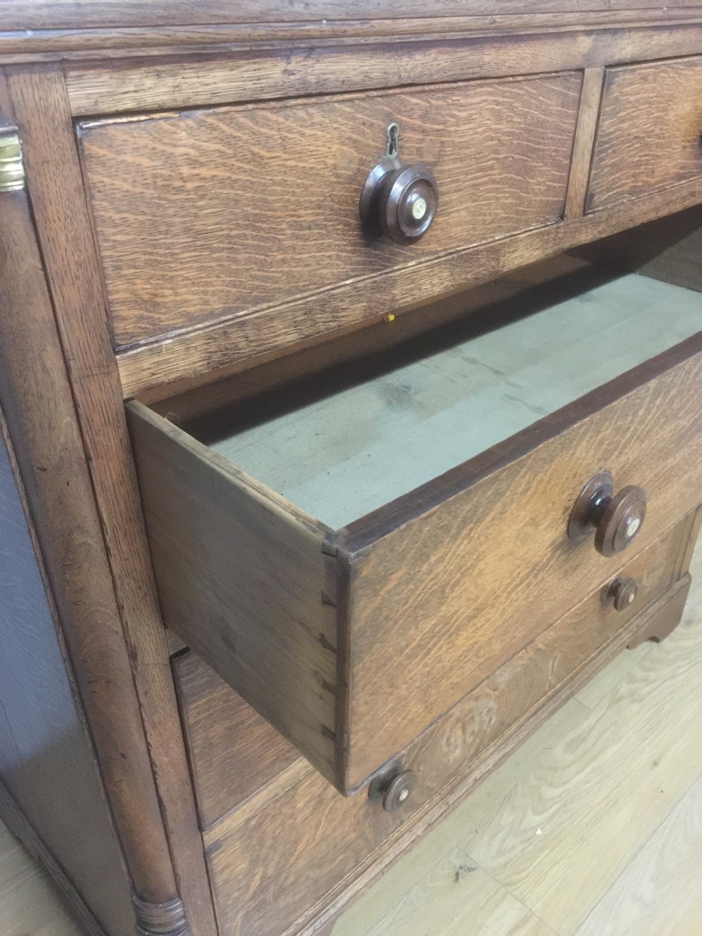 Georgian oak four height chest of drawers circa 1830 View VIII