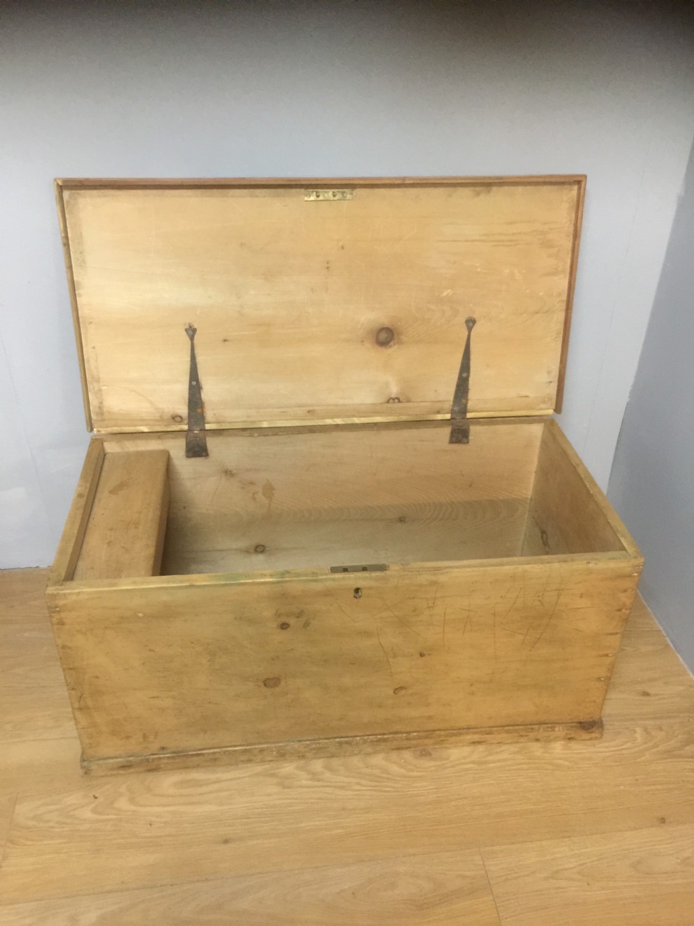 Nineteenth century pine blanket chest circa 1880 View III