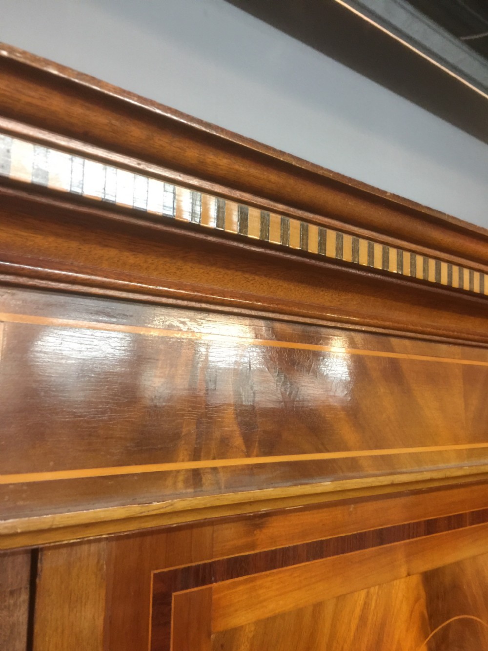 Edwardian flame mahogany inlaid double wardrobe  View VIII