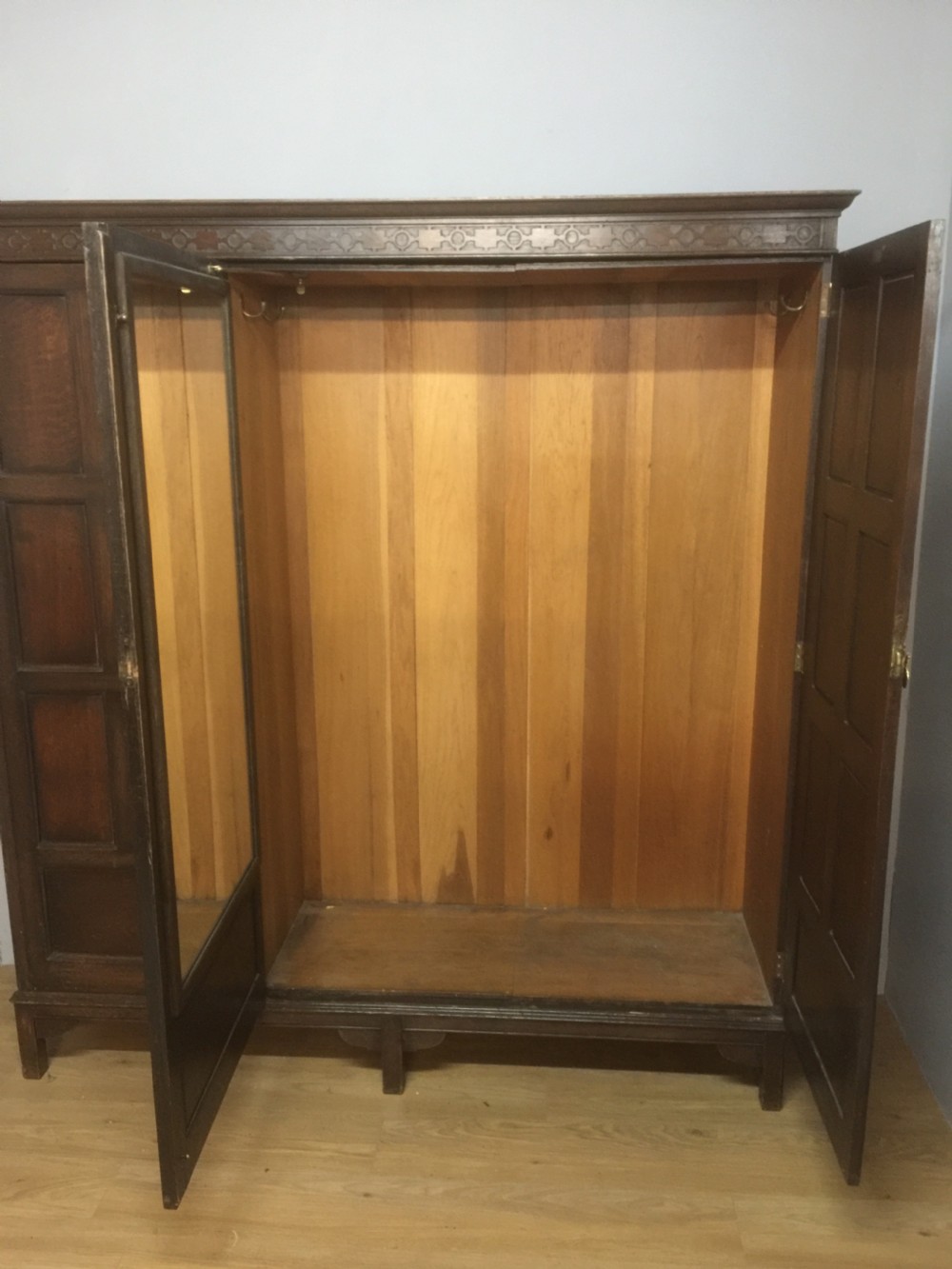 Solid oak triple wardrobe by Waring and Gillows circa 1920  View IX