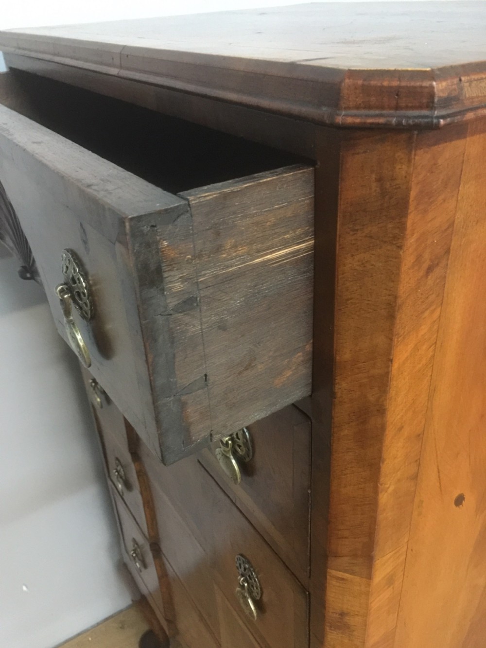 Walnut crossbanded five height chest of drawers circa 1910 View XII