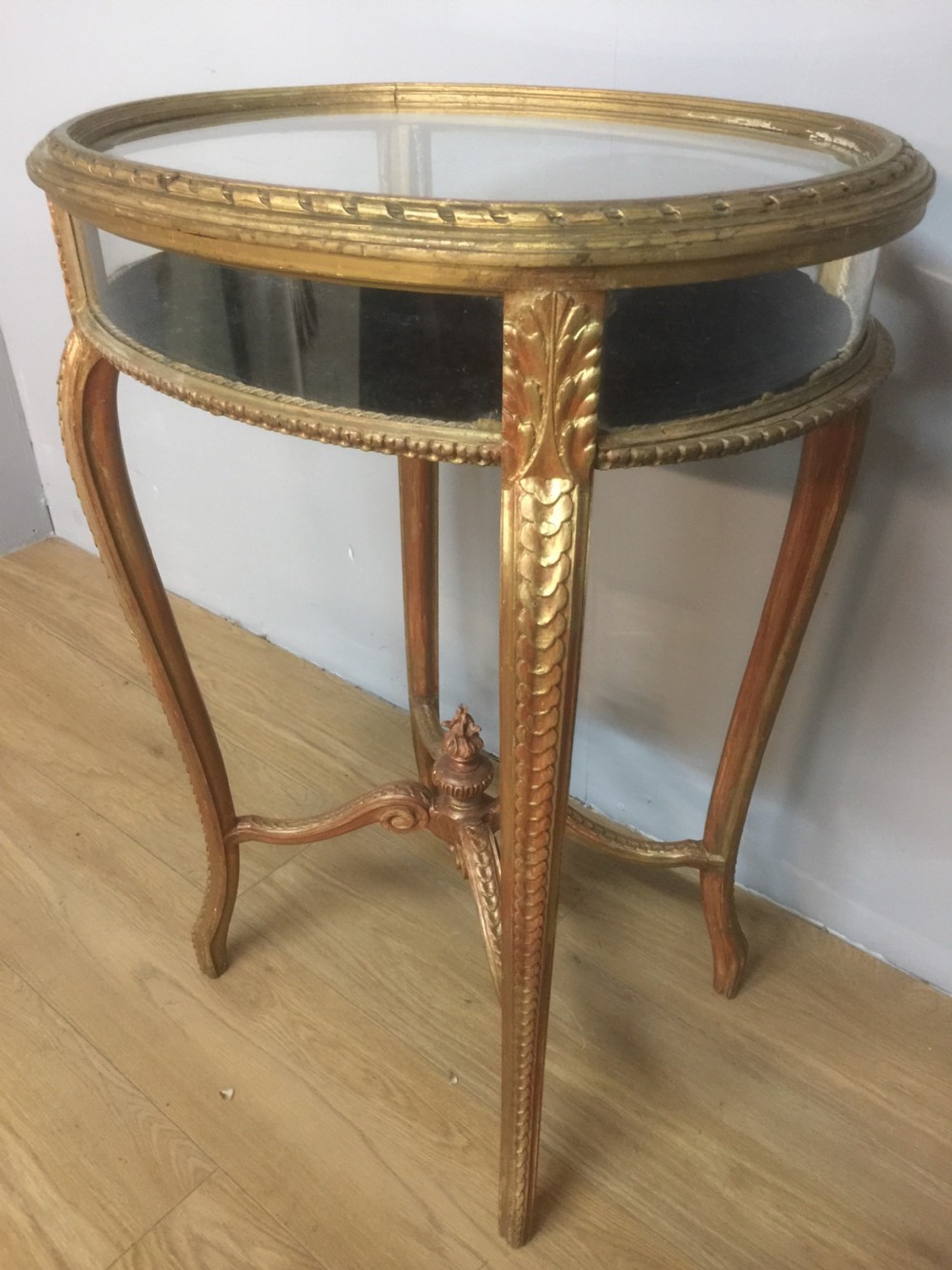 Nineteenth century carved and gilded bijouterie cabinet View IV