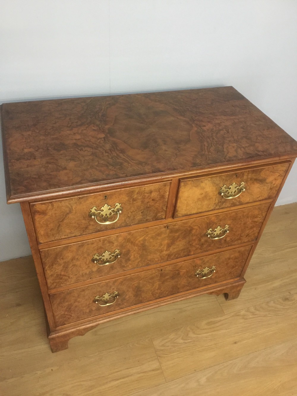 Nineteenth century burr walnut chest of drawers Three feet wide  View VII