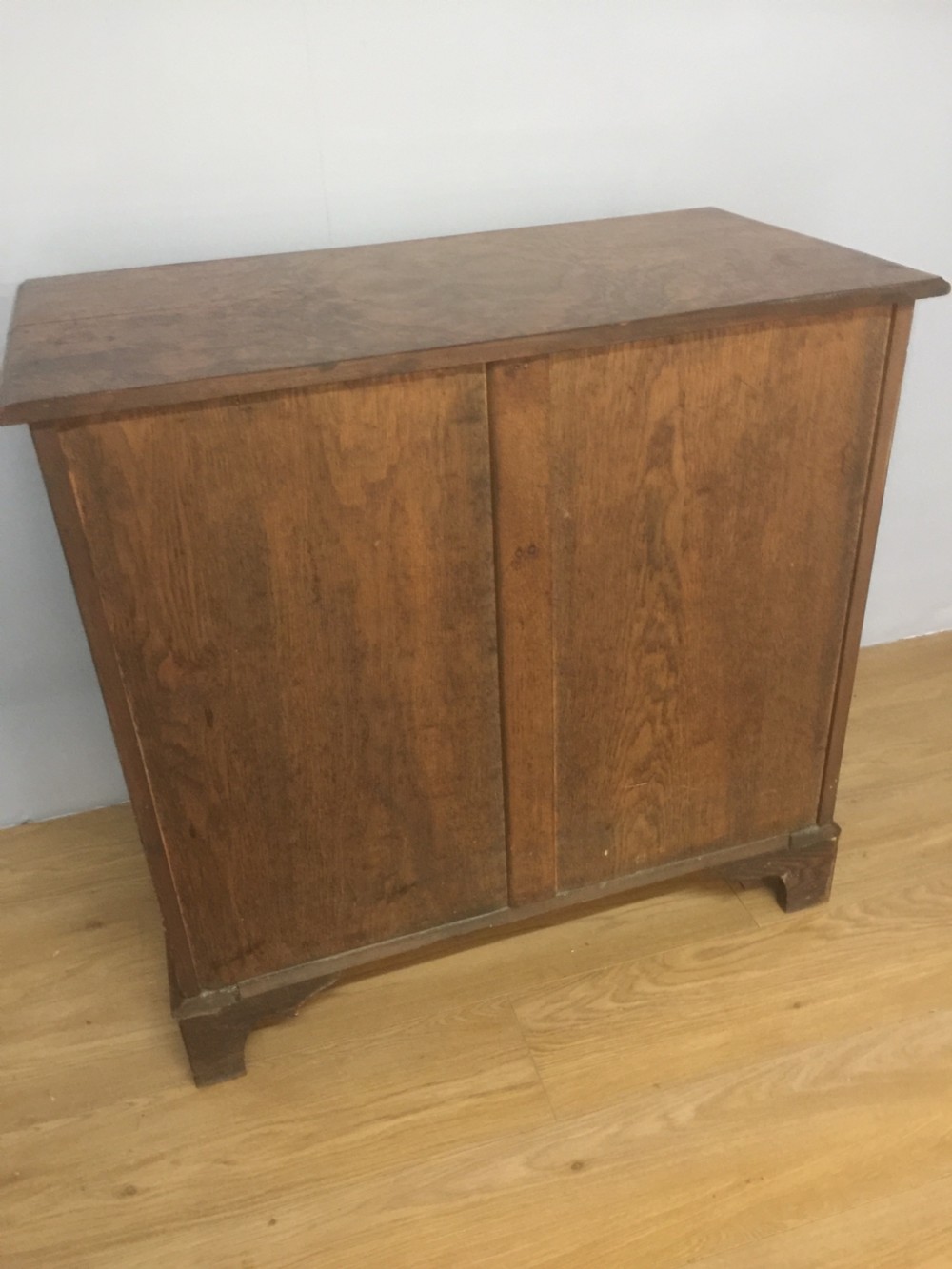 Nineteenth century burr walnut chest of drawers Three feet wide  View VIII