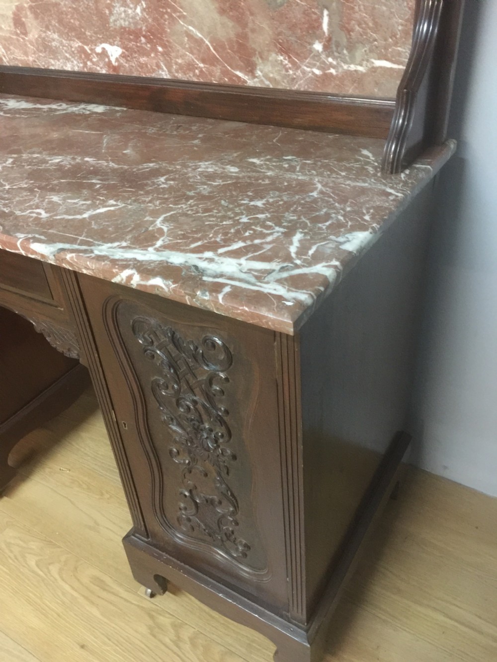 Art nouveau carved mahogany marble topped washstand circa 1900 View IX