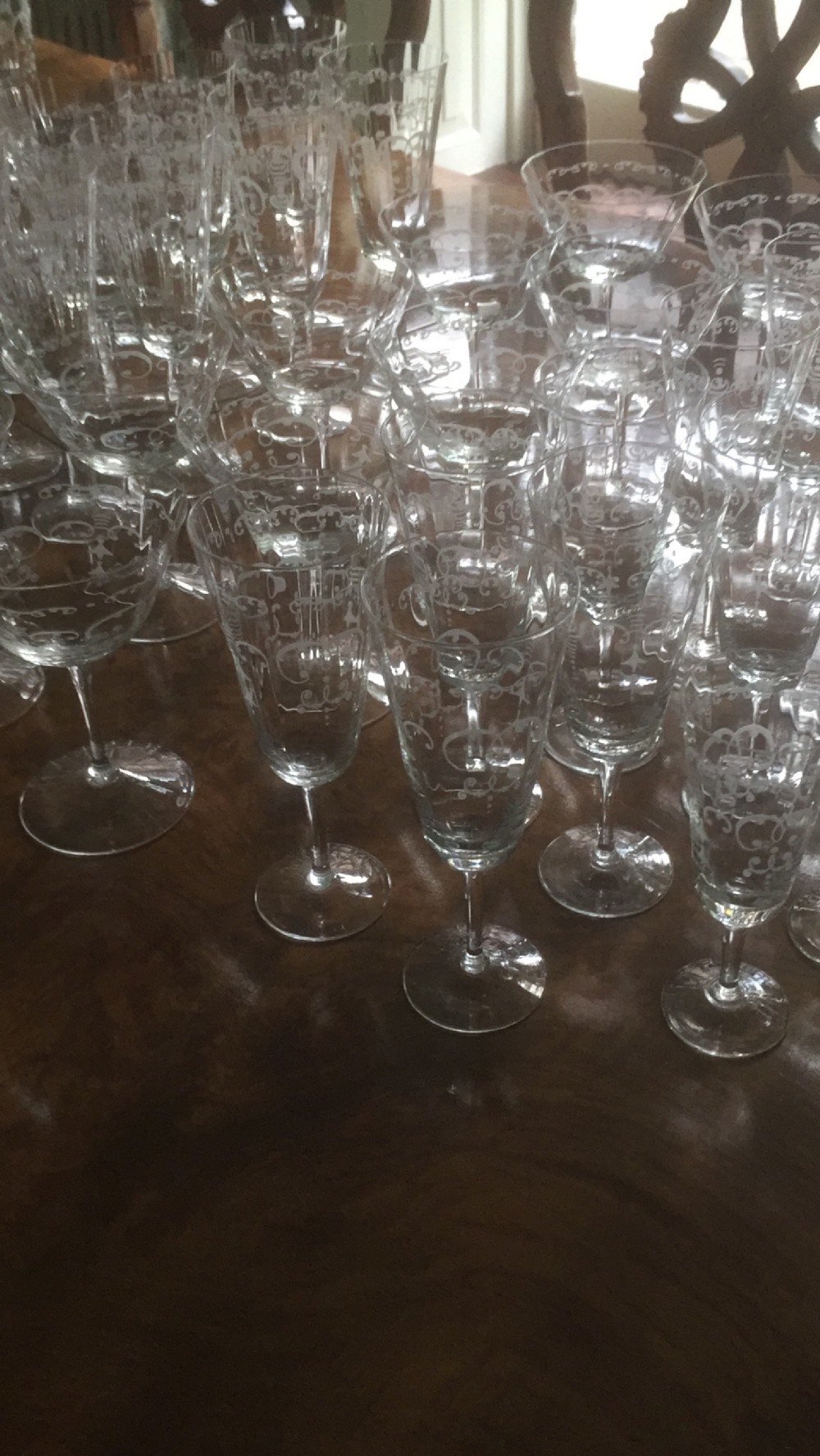 84 Murano etched drinking glasses mint condition  View IV