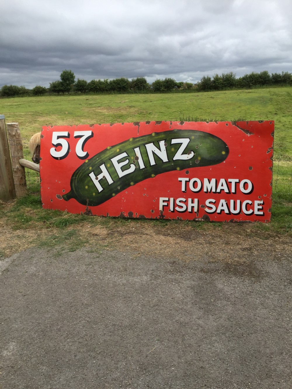 Large enamel sign Heinz 57 tomato fish sauce circa 1920