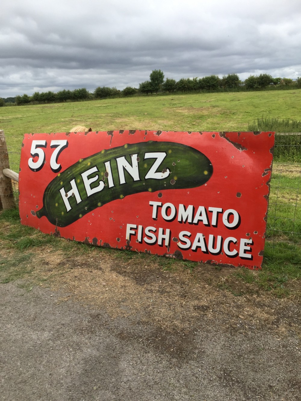 Large enamel sign Heinz 57 tomato fish sauce circa 1920 View VI