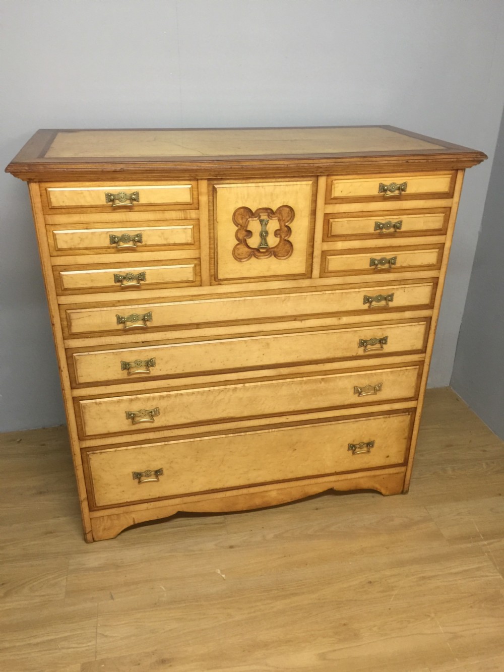 Rare nineteenth century birds eye maple and mahogany chest of drawers  View VII