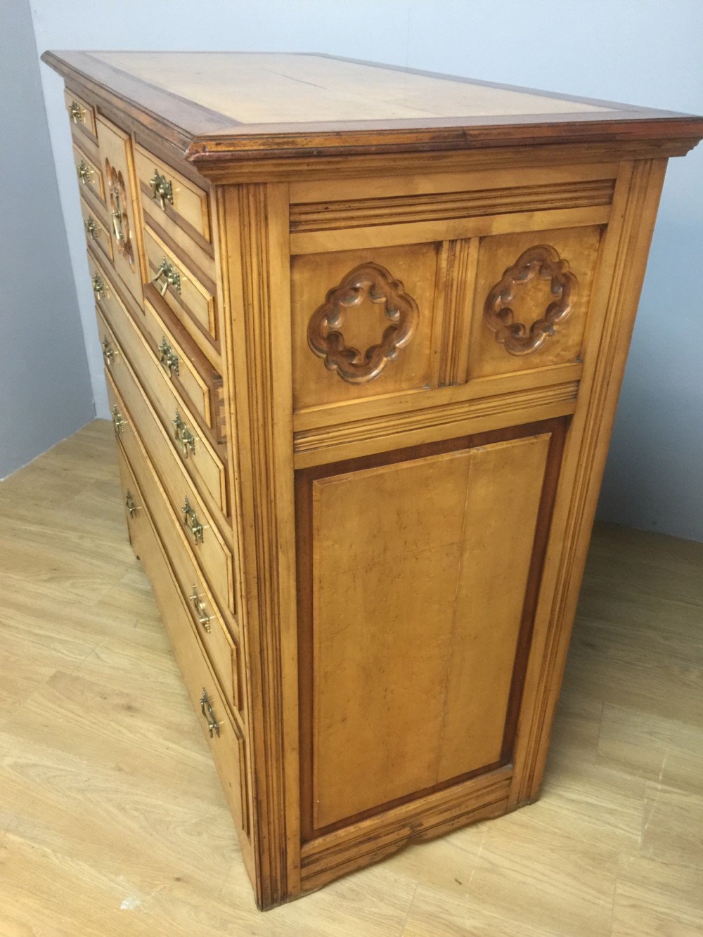 Rare nineteenth century birds eye maple and mahogany chest of drawers  View X