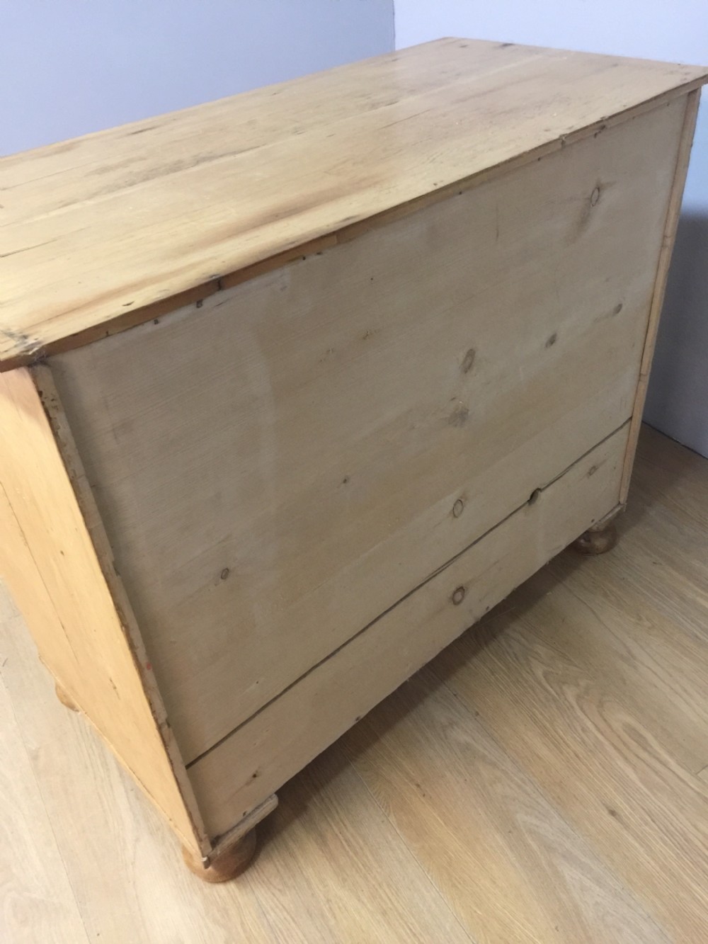 Nineteenth century rustic pine chest of drawers circa 1880 View VII