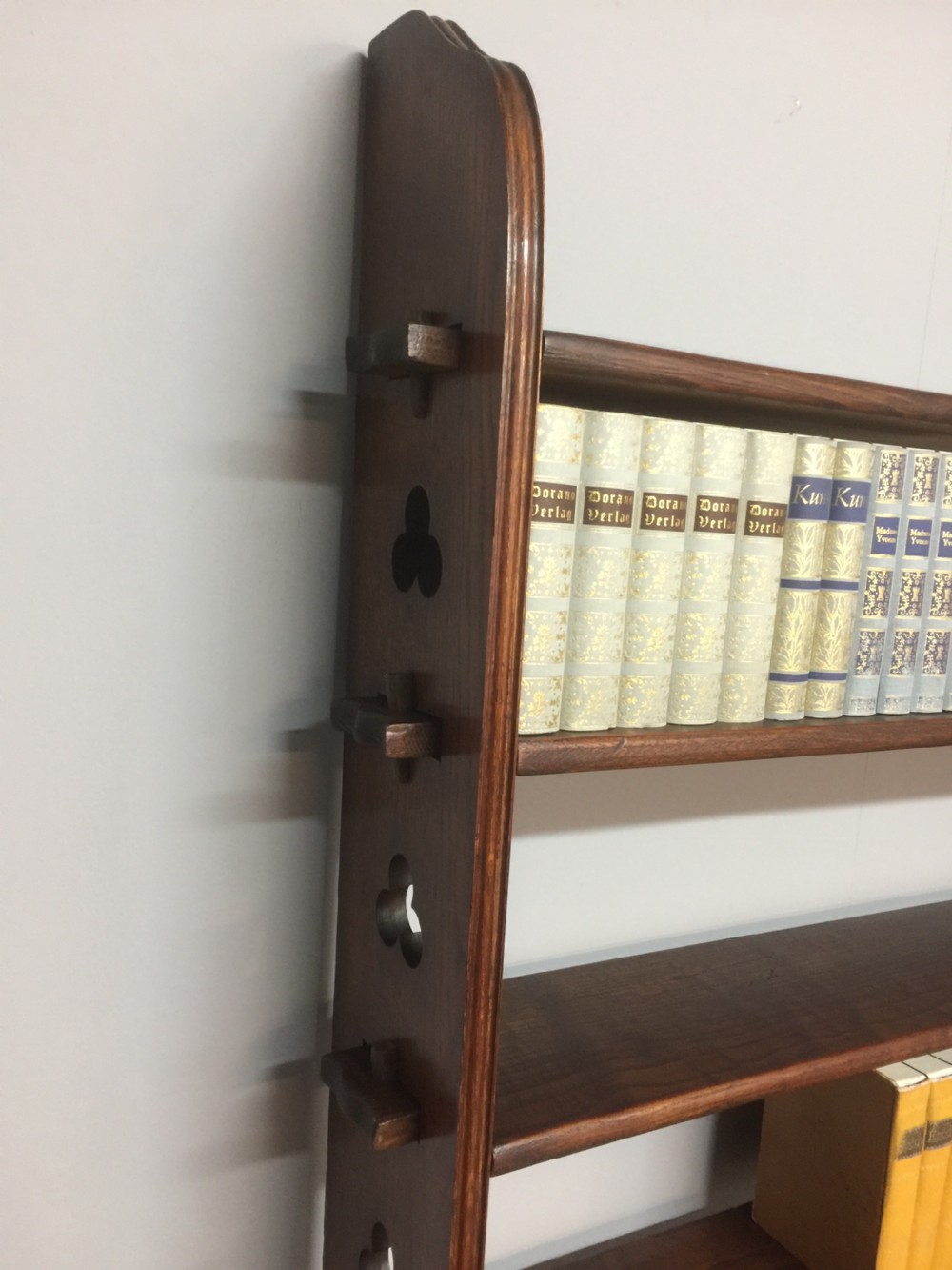 Arts and crafts seven height oak shelves circa 1900 View IV
