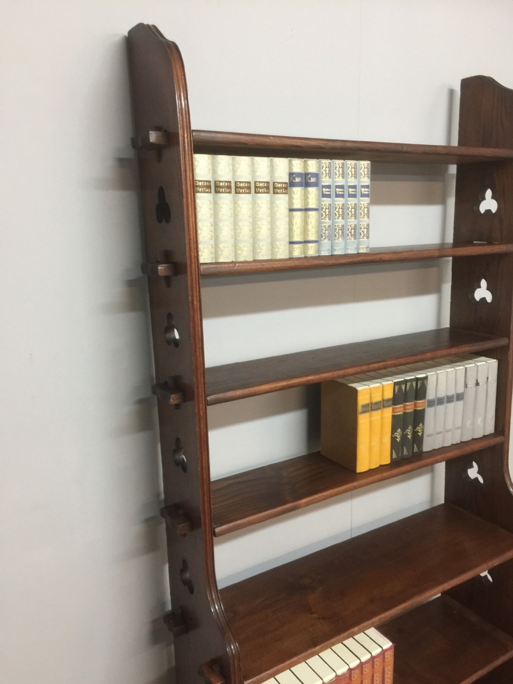Arts and crafts seven height oak shelves circa 1900 View VIII