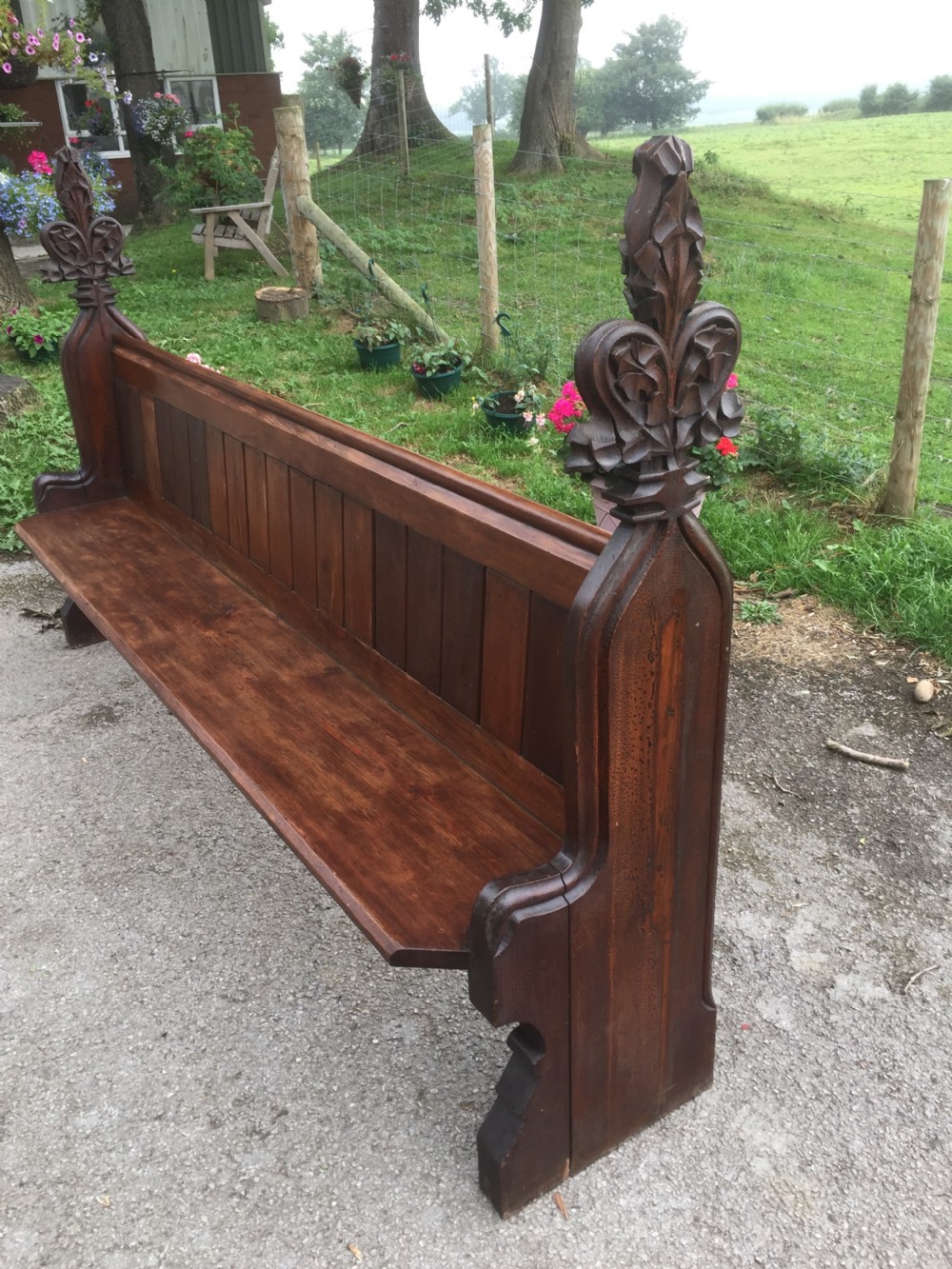 Nineteenth century pine pew with carved fleur de Lys finials   View IV