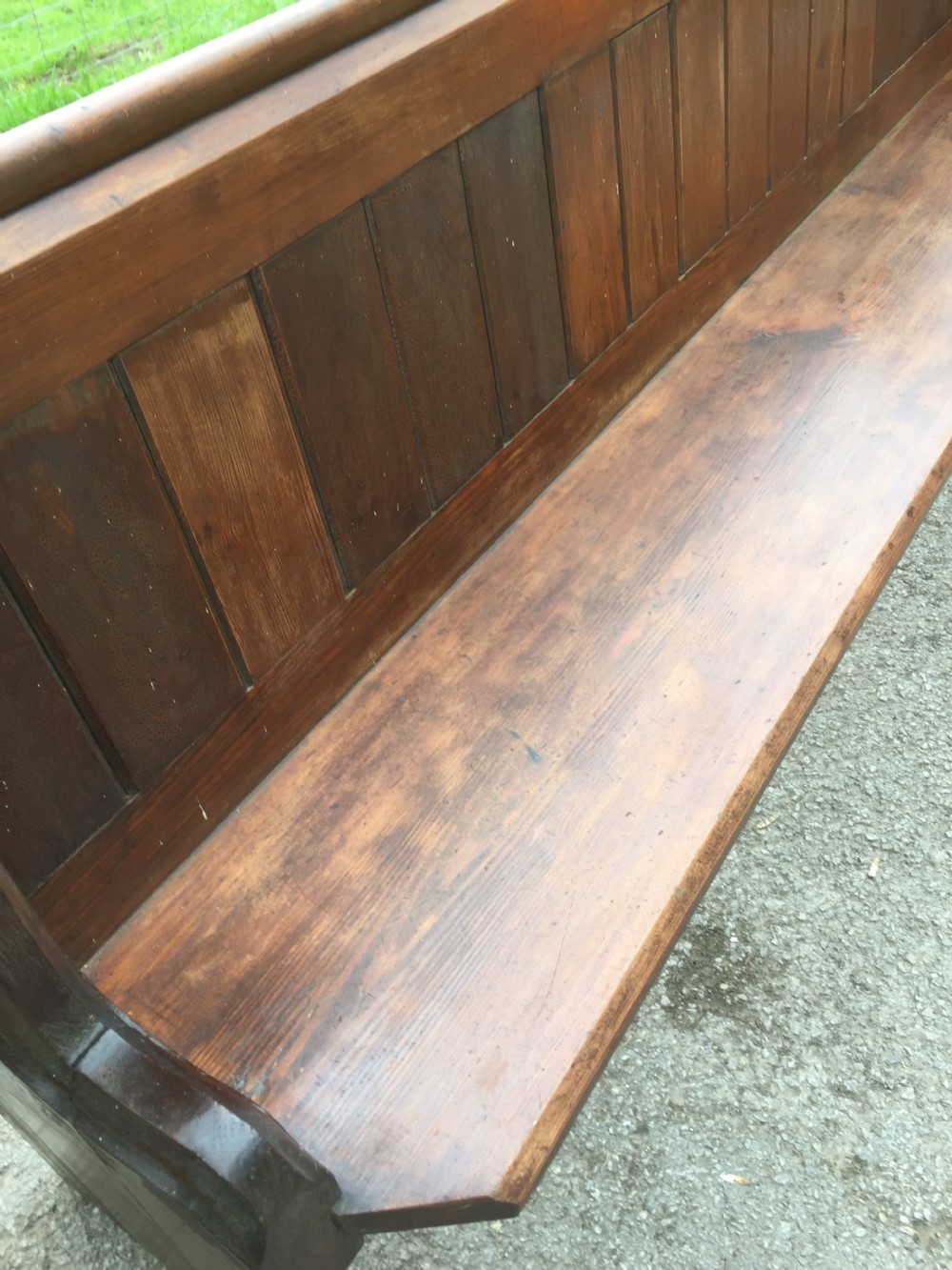 Nineteenth century pine pew with carved fleur de Lys finials   View VII