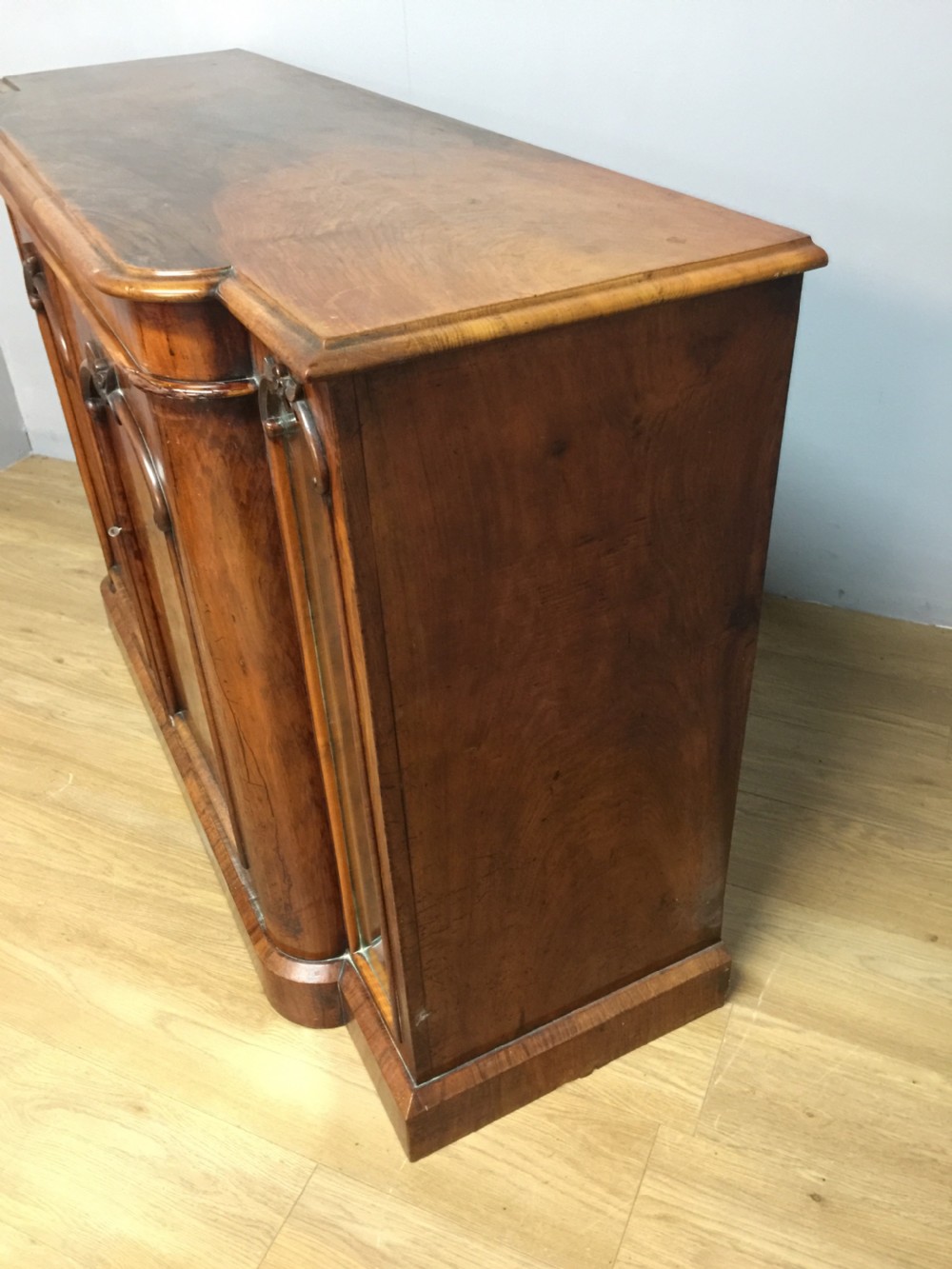 Nineteenth century burr walnut breakfront side cabinet View VI