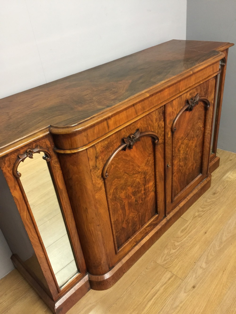 Nineteenth century burr walnut breakfront side cabinet View VIII