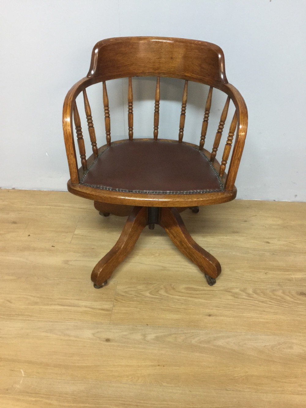 Solid oak revolving desk chair View II