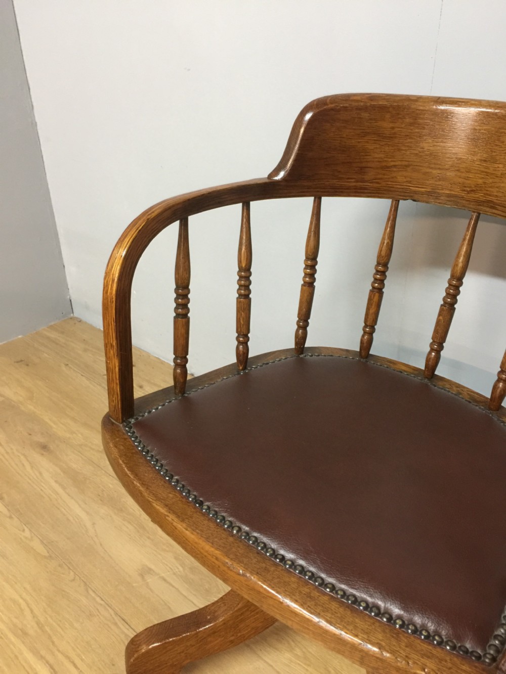 Solid oak revolving desk chair View VII