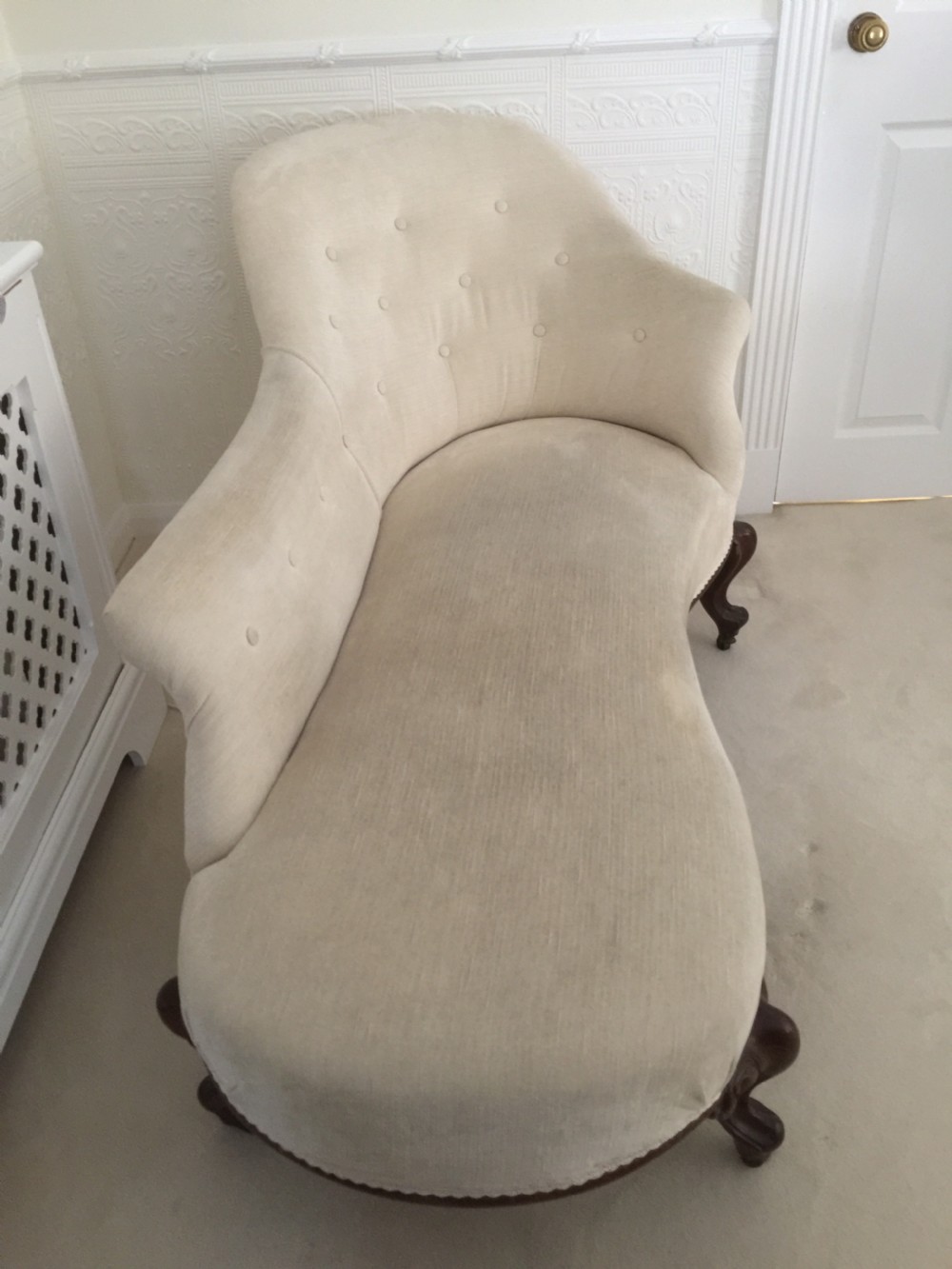 Nineteenth century chaise longue in cream fabric  View IV