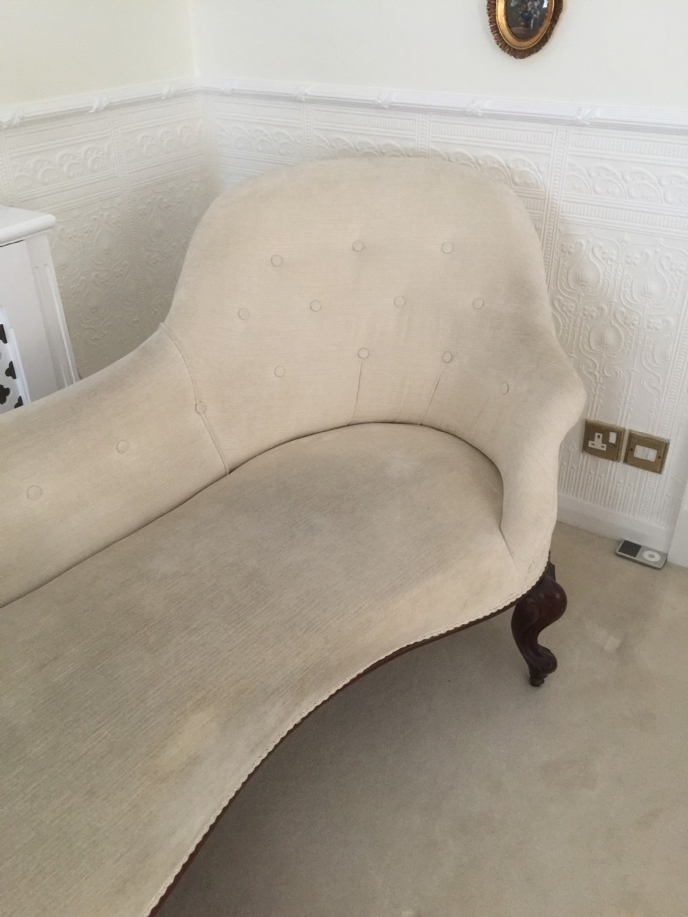 Nineteenth century chaise longue in cream fabric  View VI