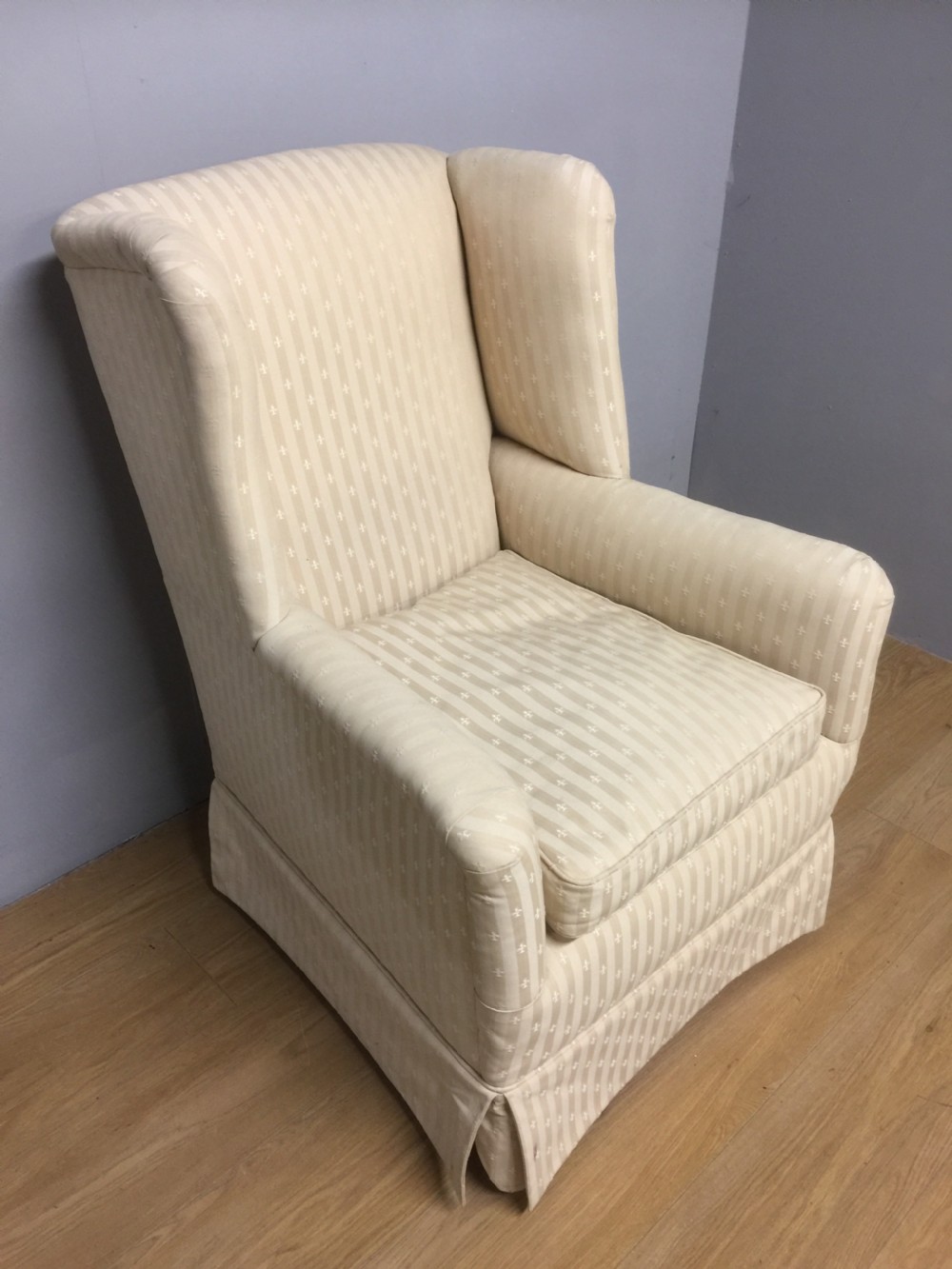 Edwardian winged armchair View III