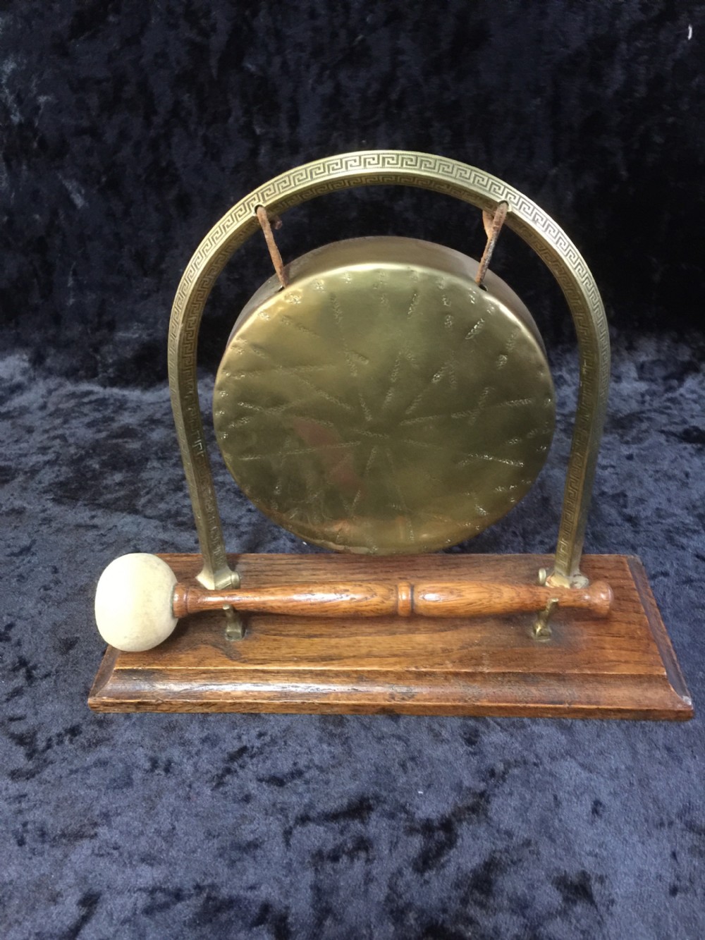 Edwardian oak and brass table dinner gong 