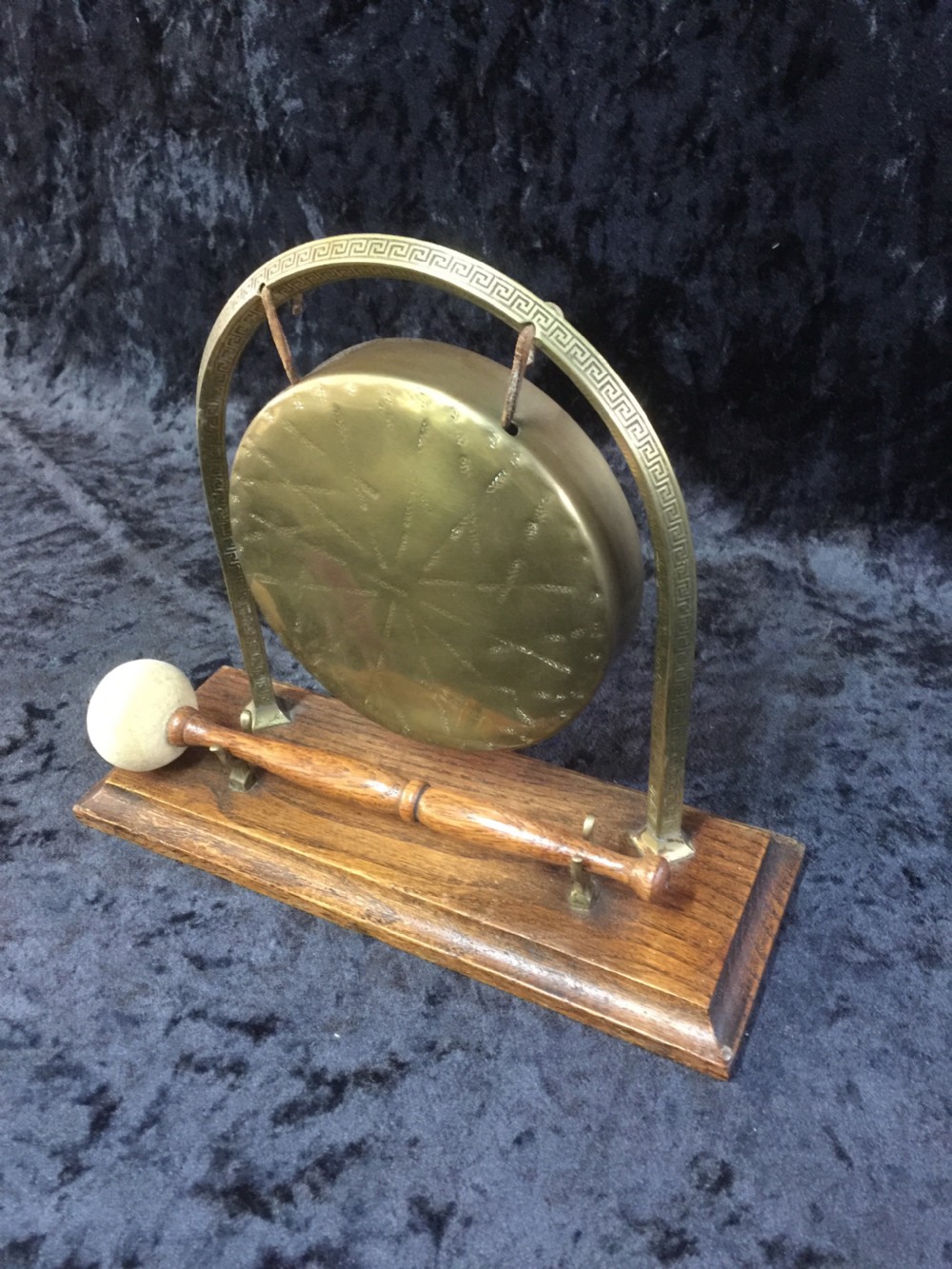 Edwardian oak and brass table dinner gong  View III
