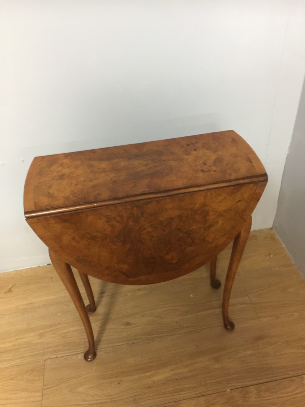 Small burr walnut drop leaf table circa 1900 View VI