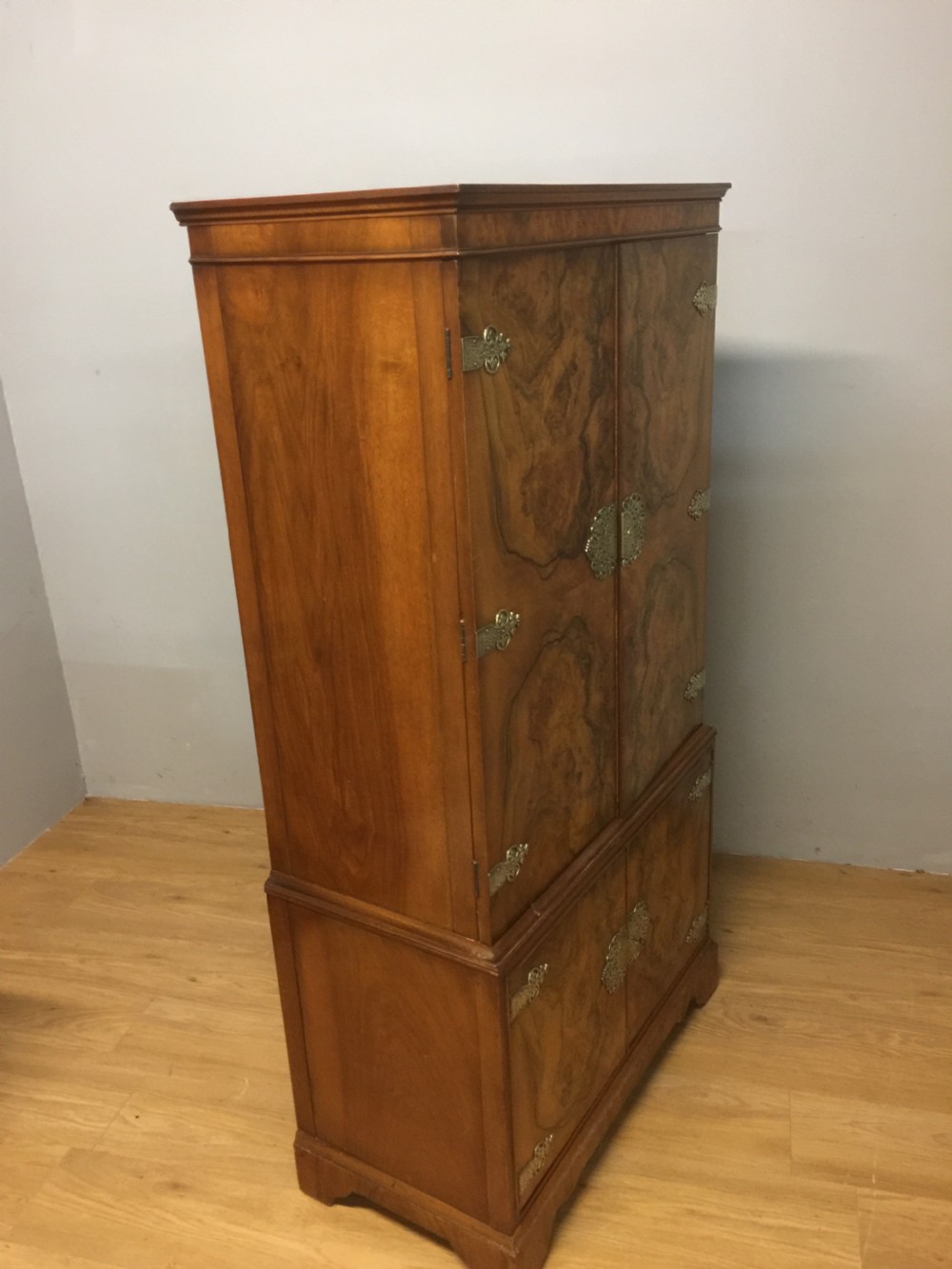 Burr walnut drinks cabinet with ornate brass fittings  View VII