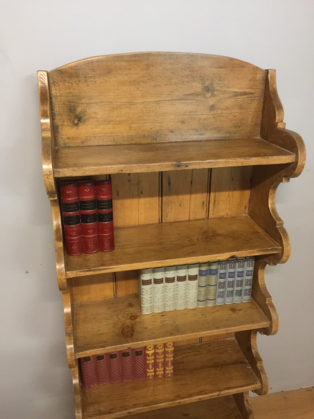 Nineteenth century slim pine bookshelves  View II