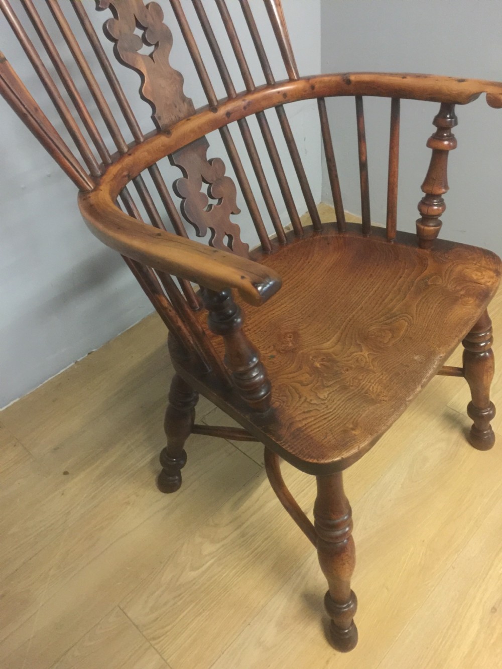 Nineteenth century yew Windsor chair with crinoline understretcher View V