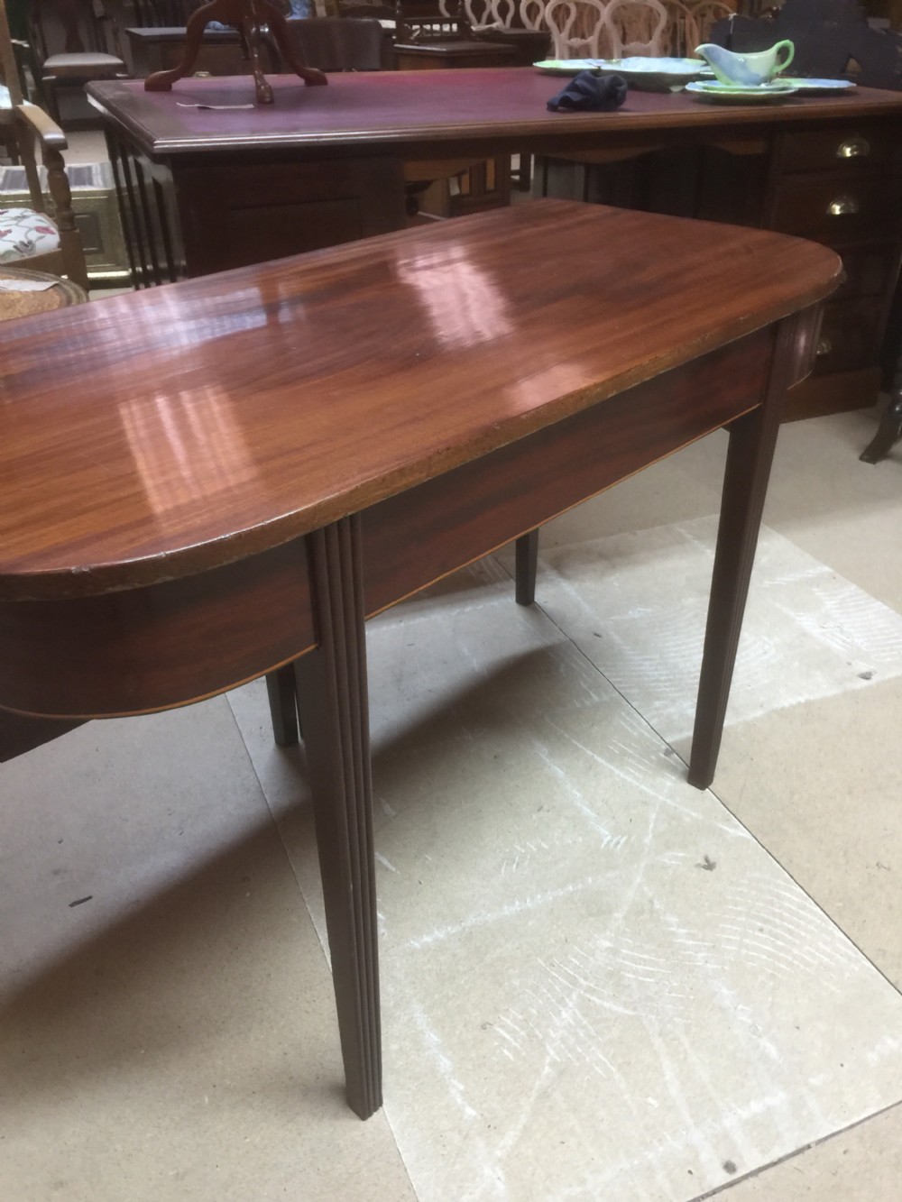Georgian Mahogany drop leaf dining table  View III