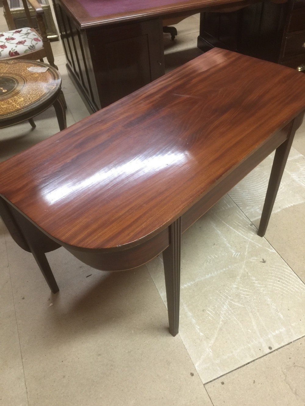 Georgian Mahogany drop leaf dining table  View IV
