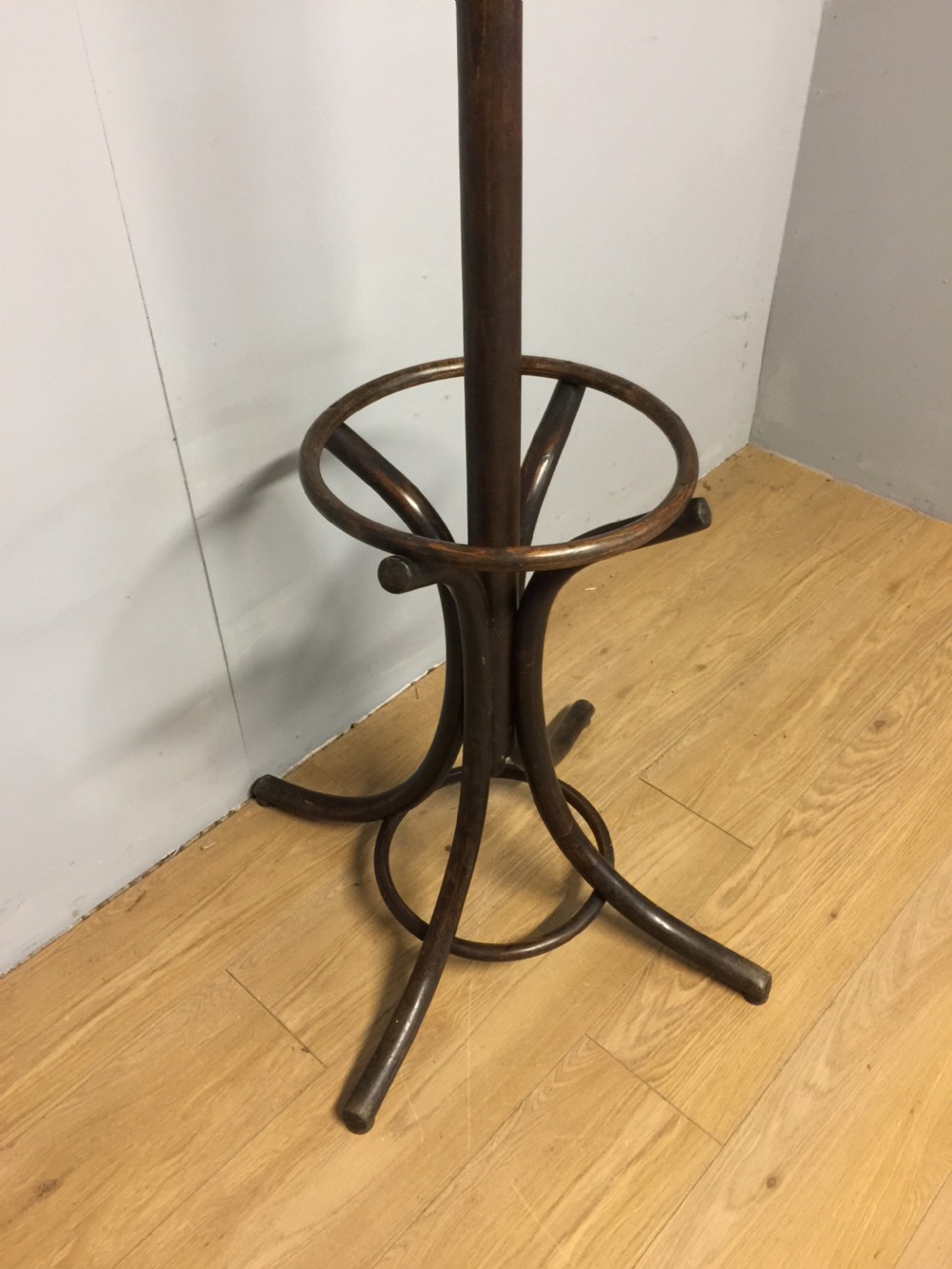 Bentwood coat stand in great original condition View VI
