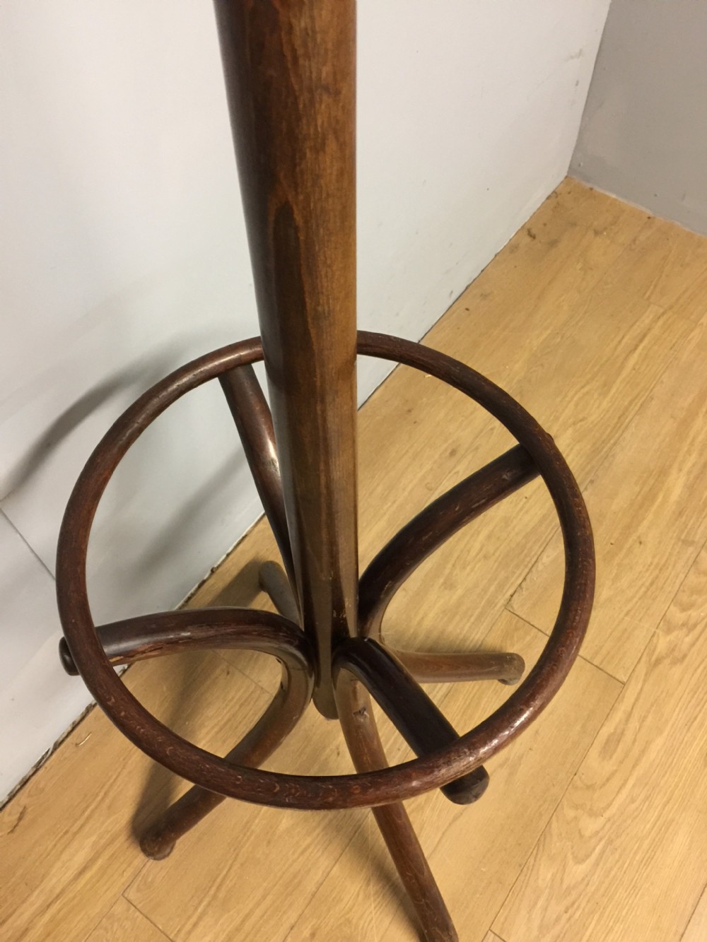 Bentwood coat stand in great original condition View VIII