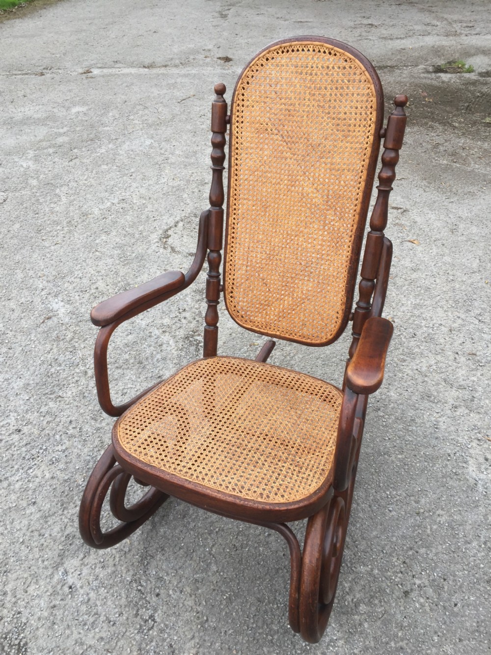 Nineteenth century bentwood rocking chair View VI