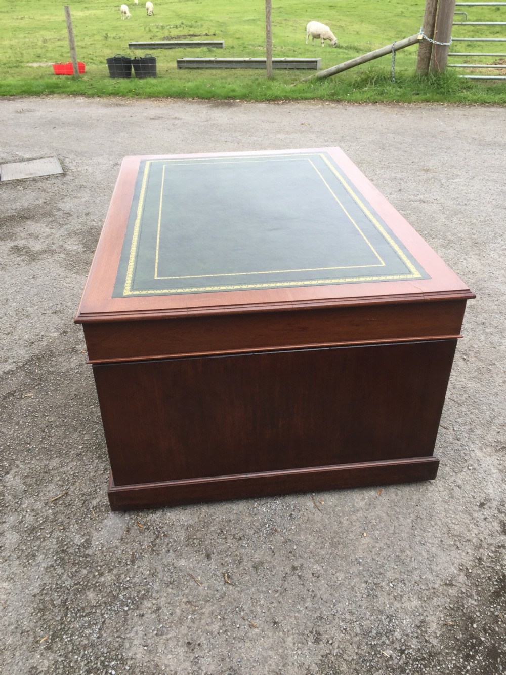 Nineteenth century mahogany partners desk by Richardson of Leeds  View IX
