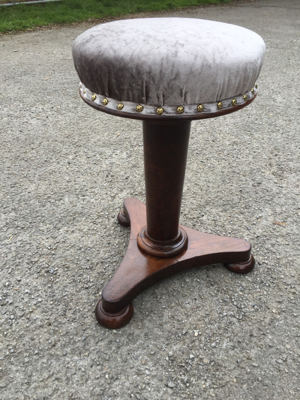 Nineteenth century rosewood circular adjustable piano stool View II