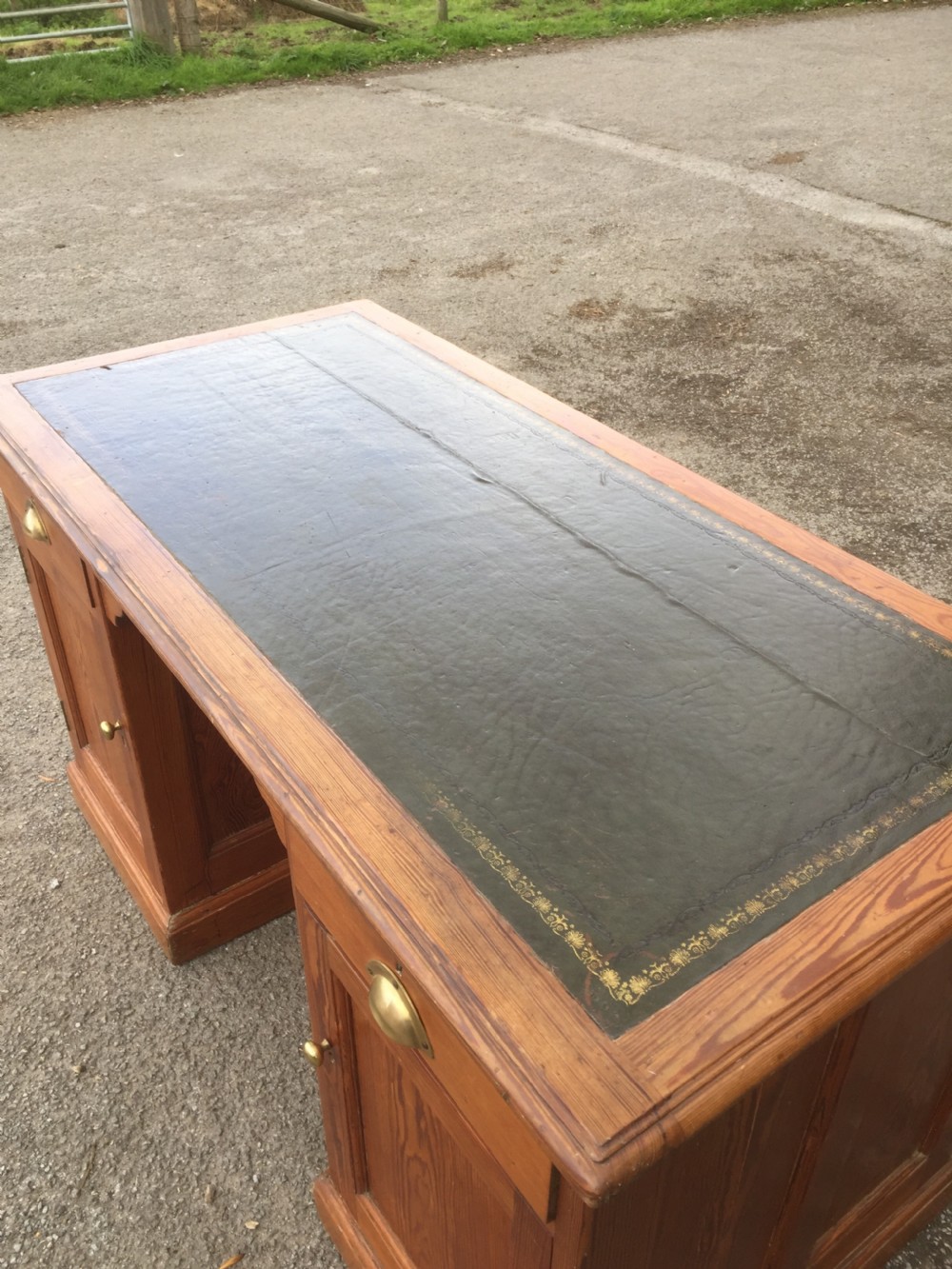 Nineteenth century solid pine teachers desk  View IV