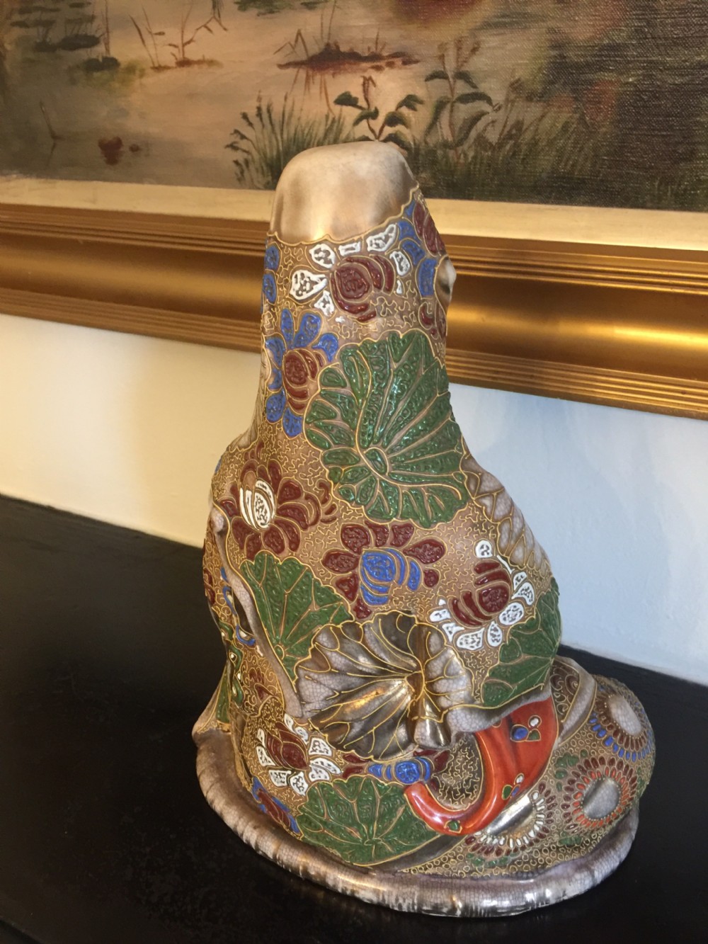 Nineteenth century Meiji period satsuma figure of a seated lady  View IV