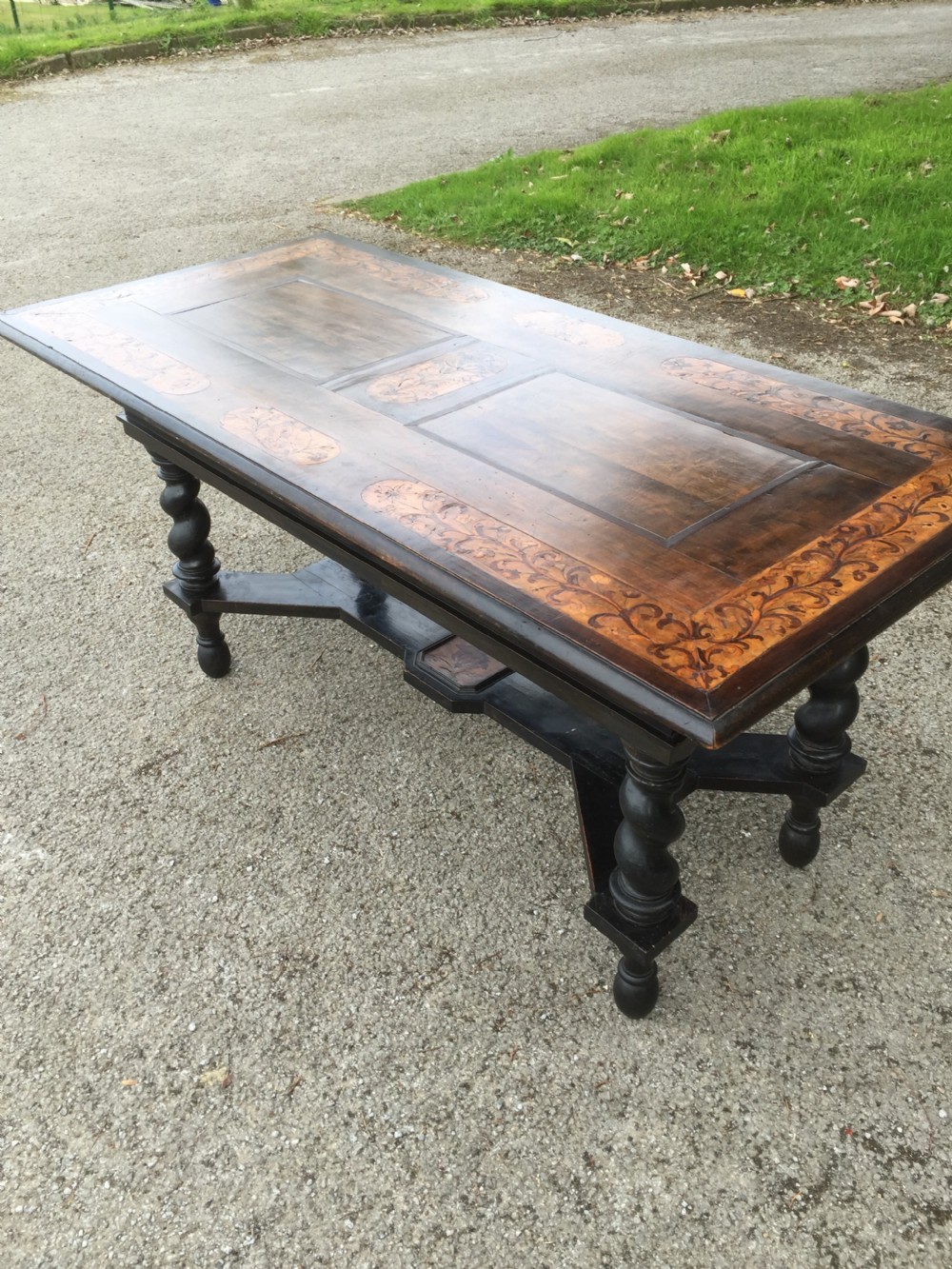 Eighteenth century Flemish marquetry side table  View VII