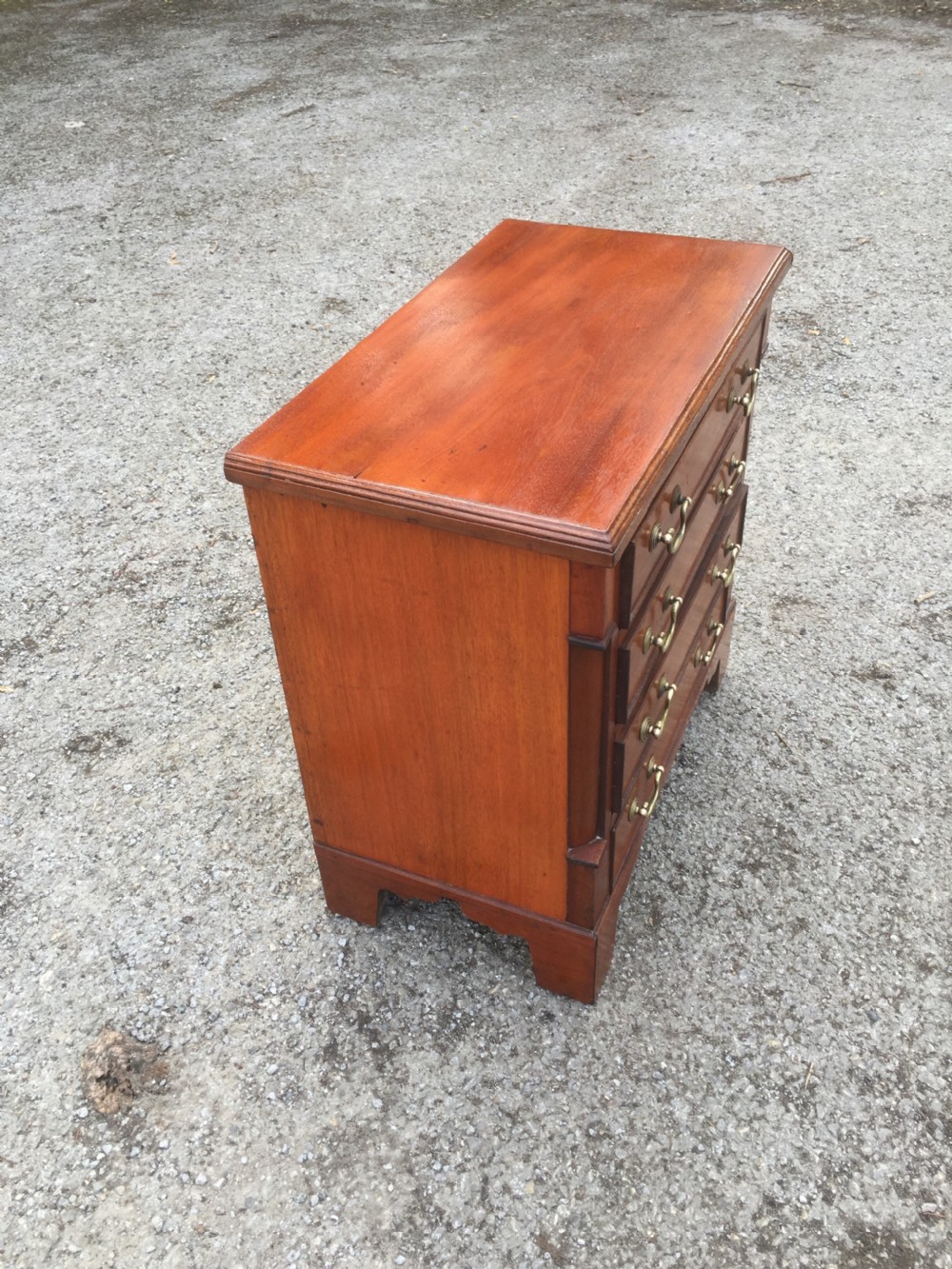 Half size walnut chest of drawers 52 cm high  View IV