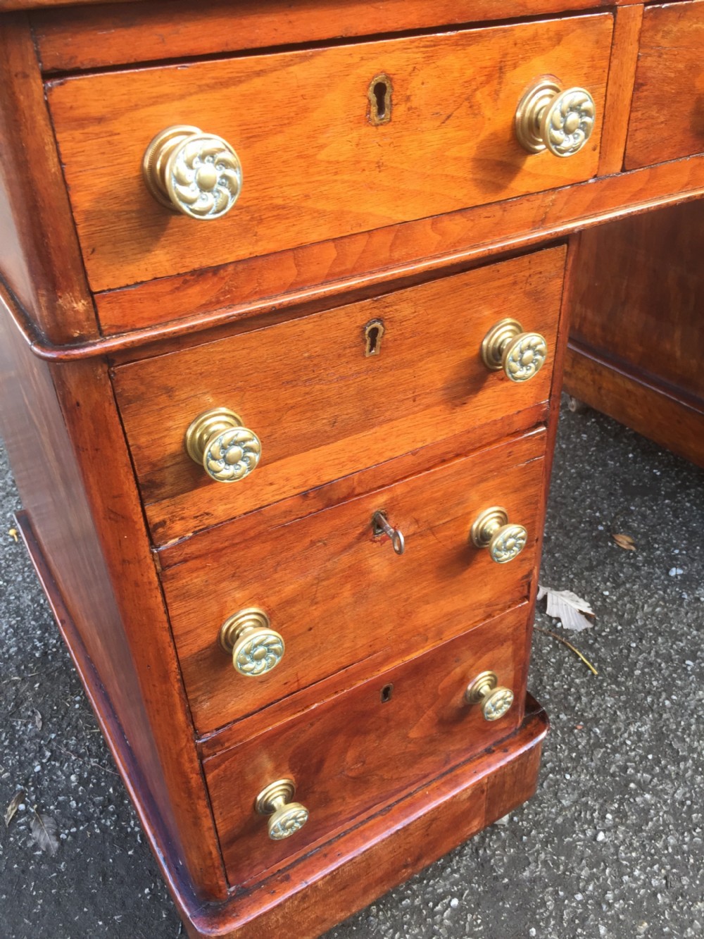Nineteenth century mahogany twin pedestal desk View VI