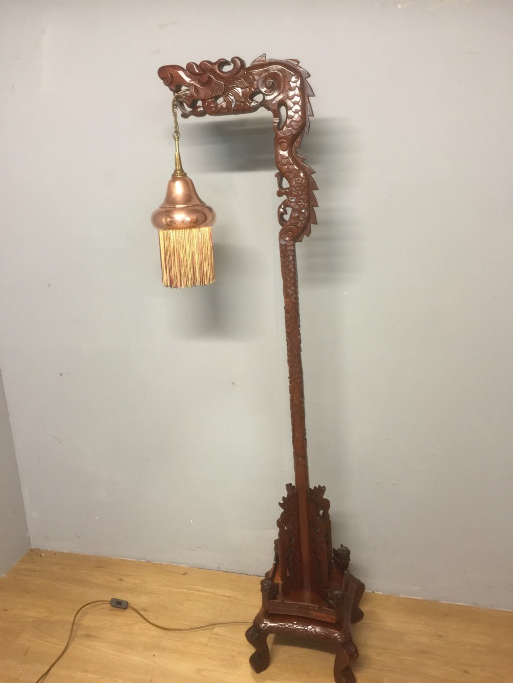 Chinese carved hardwood dragon standard lamp View VIII