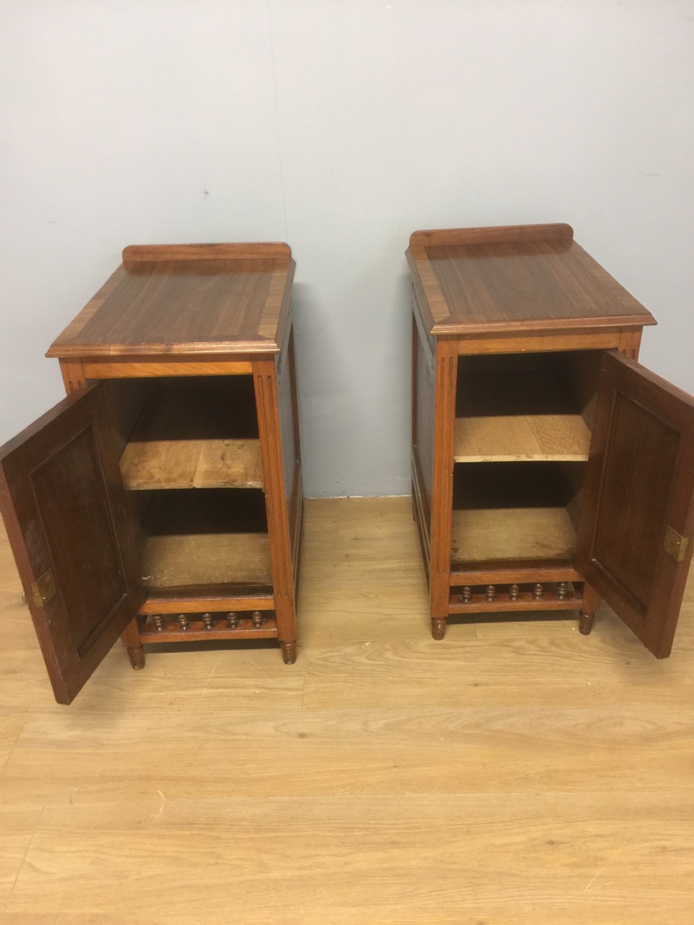 Edwardian pair of walnut bedside cabinets  View IX
